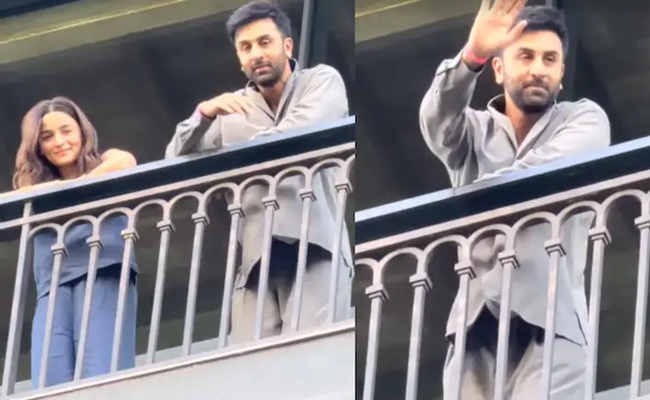 Star Couple Greet Fans From Rs 250 Cr House