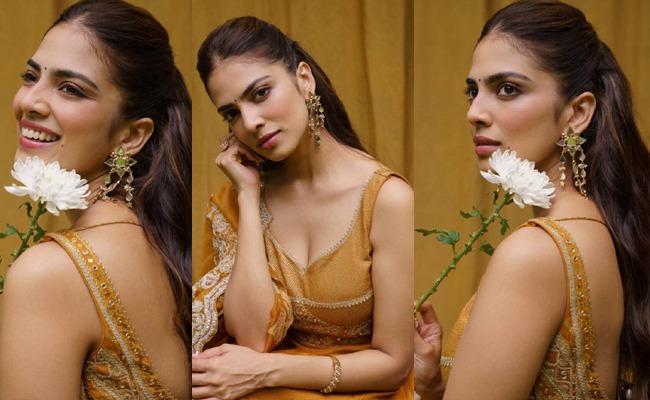 HOT: Prabhas' Heroine In Sensuous Look