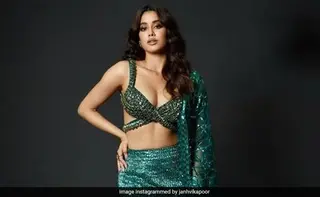 Janhvi Kapoor To Finally Join Allu Arjun's Raaka Shoot