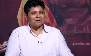 Maa Inti Bangaaram Success Opens B'wood Doors For Nandini Reddy