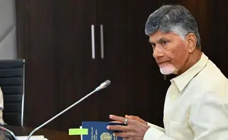 Ex-CS on leave, young IAS officer to join Naidu team?